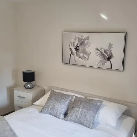Apartment Mala *